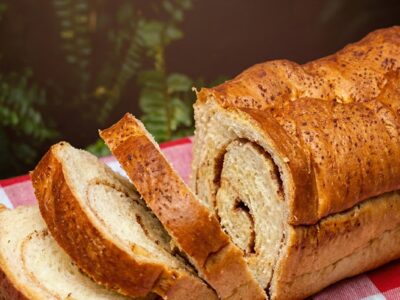 Pan De Manzana & Canela