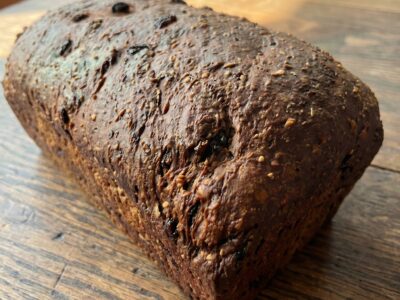 Pan integral pasas miel